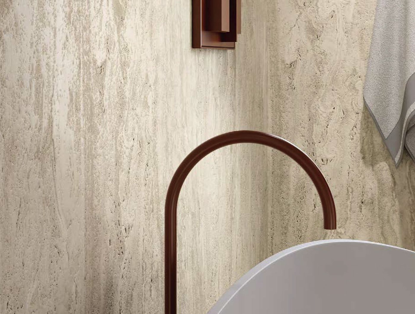 Le travertin fait son grand retour : la tendance incontournable pour un intérieur et un extérieur authentique